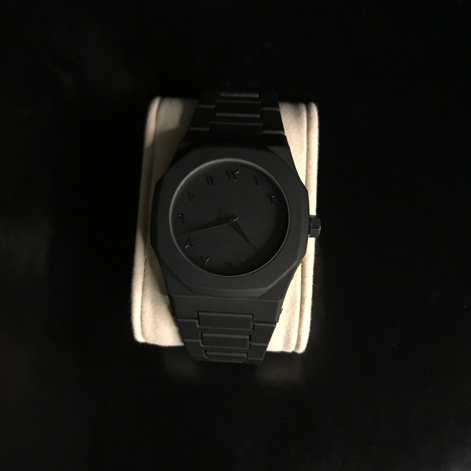 Arabic Aura Watch